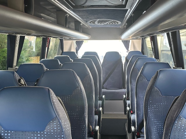 MB 19 seats 5