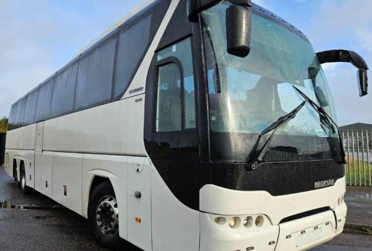 2015 Neoplan Tourliner Triaxle Euro 6 - Image 3