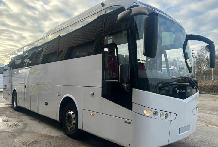 2010 Volvo B12B Jonckheere JHV - Coach & Bus Market