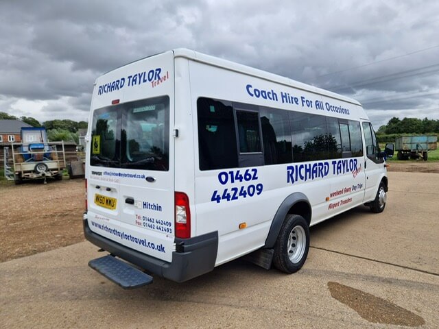 2010 (60) Ford Transit PSV Minibus RWD 115 T430 - Image 4